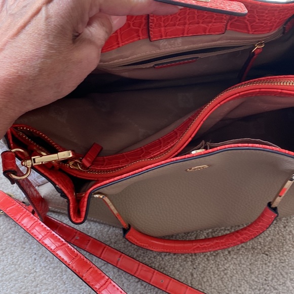 Anne Klein bag/ crossbody - Picture 7 of 8